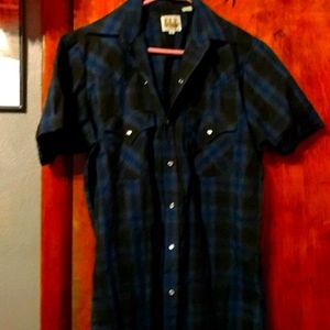 New without tags button up